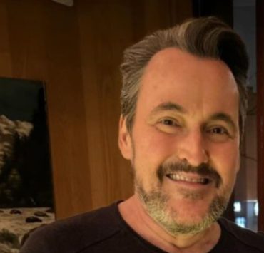 guy a lepage Guy A. Lepage publie une rare photo avec sa fille