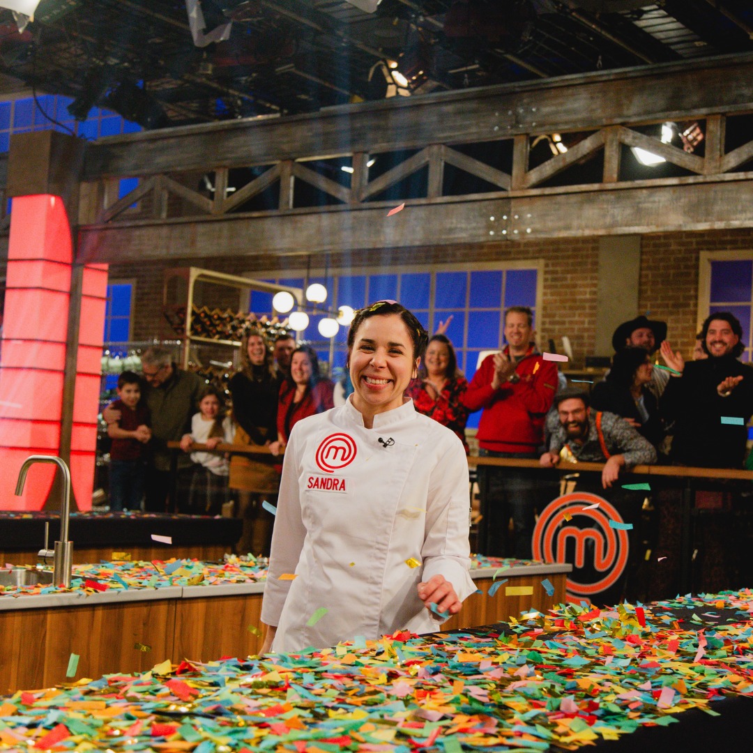 Sandra de MasterChef Québec célèbre son union à l'étranger : découvrez les photos du mariage 1 Sandra de MasterChef Québec célèbre son union à l'étranger : découvrez les photos du mariage master Sandra de MasterChef Québec célèbre son union à l'étranger : découvrez les photos du mariage
