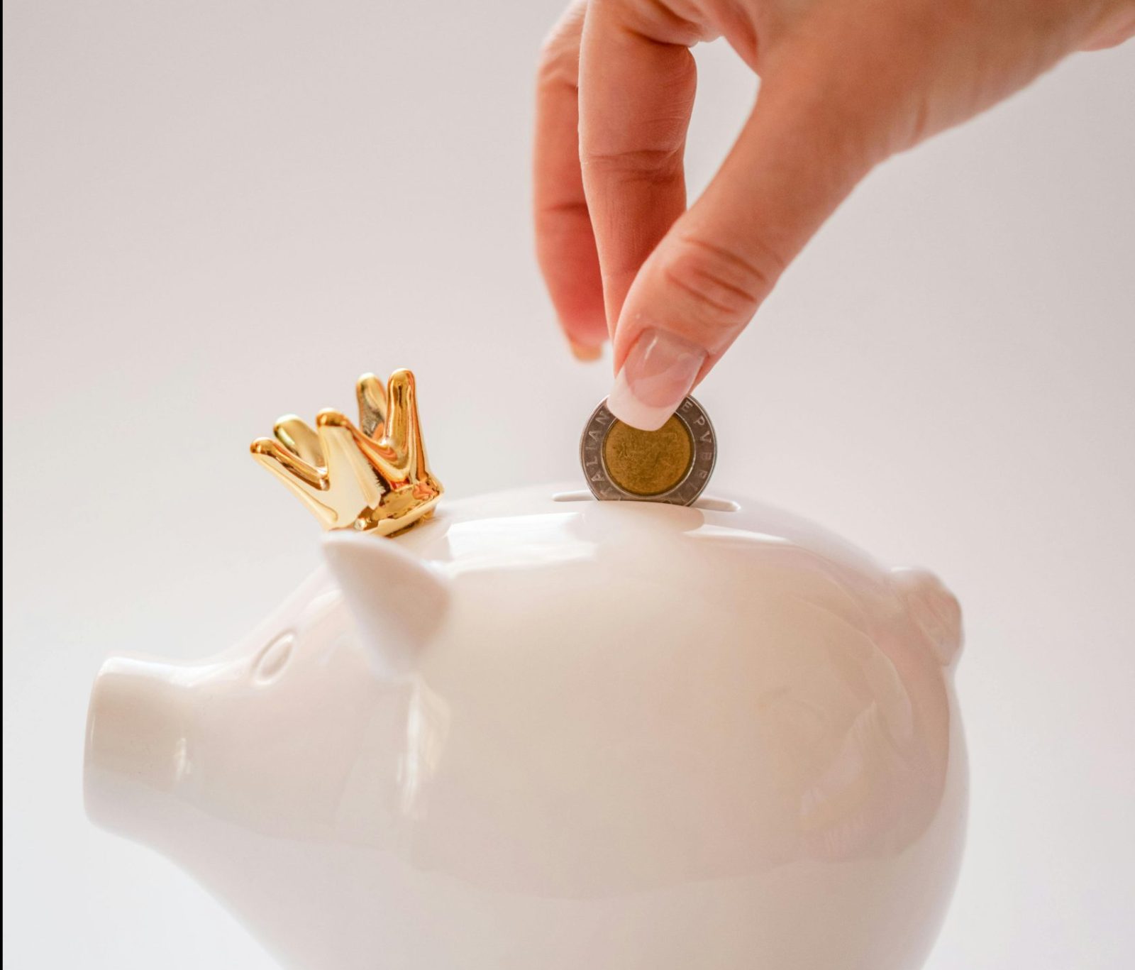 Les économistes suggèrent que l'épargne pour la retraite devrait commencer avant 30 ans 1 Les économistes suggèrent que l'épargne pour la retraite devrait commencer avant 30 ans pexels oleksandr p 12969361 scaled e1713036470519 Les économistes suggèrent que l'épargne pour la retraite devrait commencer avant 30 ans
