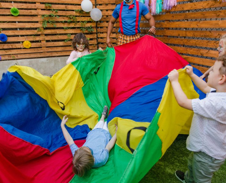 pexels rdne 8384294 Top 7 des Jeux Nostalgiques de l'Enfance à la Récréation