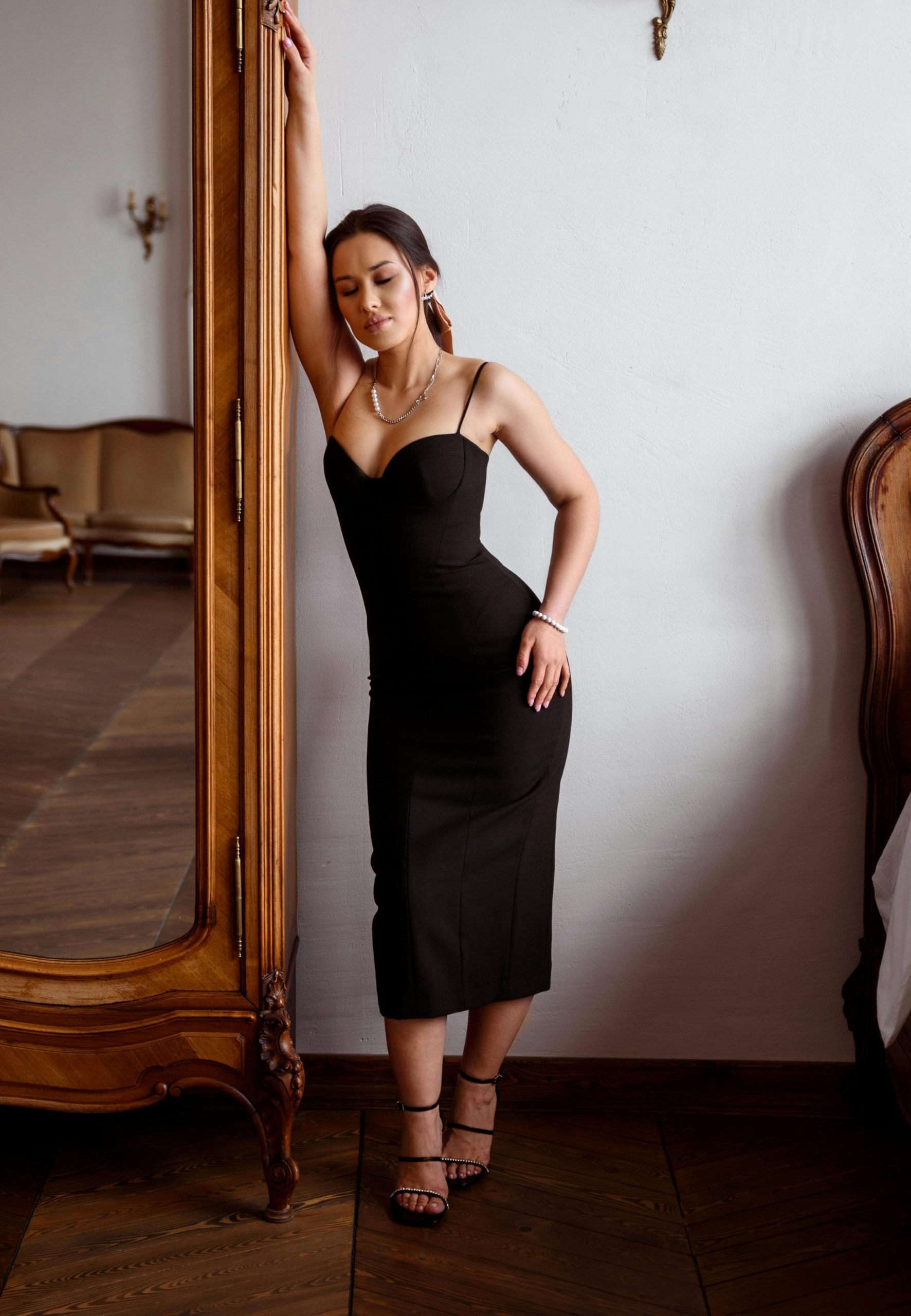 Comment choisir les couleurs de vos vêtements pour paraître plus mince ? 2 Comment choisir les couleurs de vos vêtements pour paraître plus mince ? pexels надежда мустафаева 7803519 scaled Comment choisir les couleurs de vos vêtements pour paraître plus mince ?