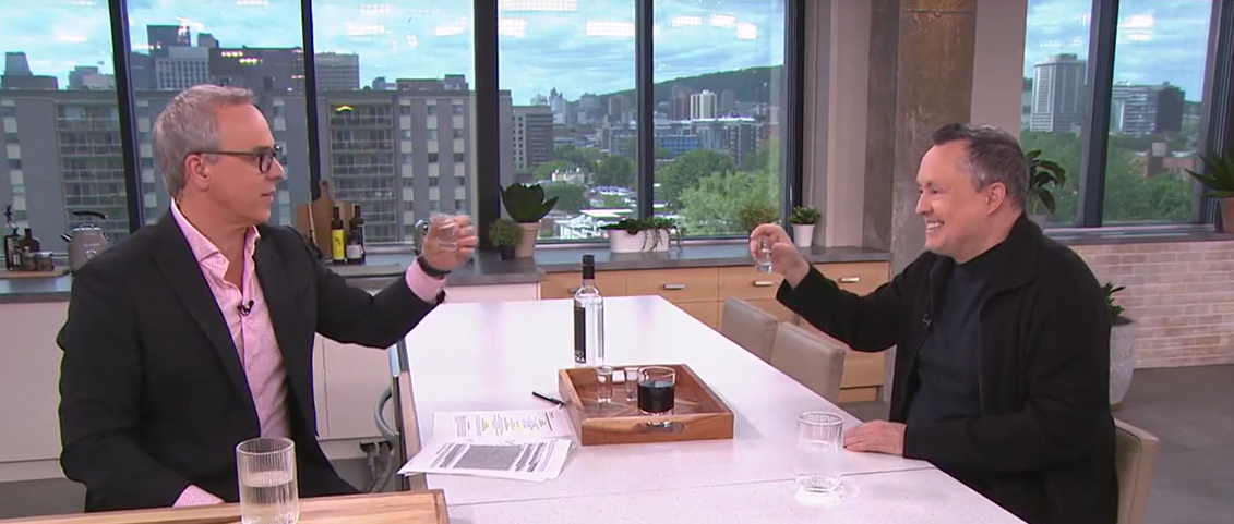 Gino Chouinard partage un shot de vodka avec Mike Ward en direct le matin 1 Gino Chouinard partage un shot de vodka avec Mike Ward en direct le matin Capture decran 2024 05 25 093051 Gino Chouinard partage un shot de vodka avec Mike Ward en direct le matin