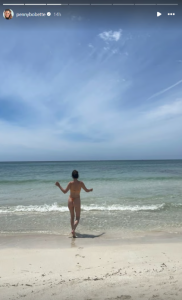 Capture decran 2024 05 28 061653 Karine Gonthier-Hyndman rayonne en maillot durant ses vacances en Europe