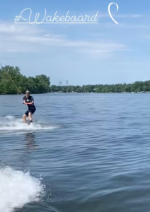 Marie-Christine Lavoie profite des plans d'eau et publie des photos 3 Marie-Christine Lavoie profite des plans d'eau et publie des photos Capture decran 2024 05 28 123550 Marie-Christine Lavoie profite des plans d'eau et publie des photos