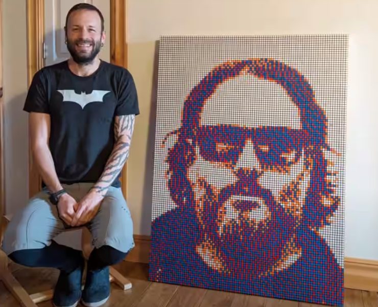 Karl Tremblay cube rubik Un Portrait de Karl Tremblay Réalisé Avec 1200 Cubes Rubik par Alexandre Lajoie