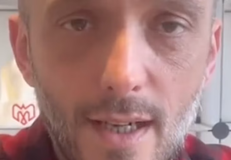 YXJ0aWNsZXMvTHFydlJMMUJpOE5adUNacjFWUFQvZWMzOGJiYmVjMWJiNDU4MGFlNTcvMDg0ZDI3YmEtMWI0My00YmE0LTgxOWUtZjA2YWQ4OWU1ZjlmLnBuZw Un Français révèle ce qu'il aime et ce qu'il déteste au Québec