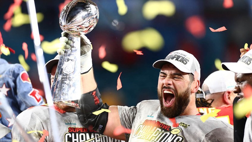 Laurent Duvernay-Tardif confronté à une situation difficile, appelle à l'aide de ses fans 2 Laurent Duvernay-Tardif confronté à une situation difficile, appelle à l'aide de ses fans laurenttt Laurent Duvernay-Tardif confronté à une situation difficile, appelle à l'aide de ses fans