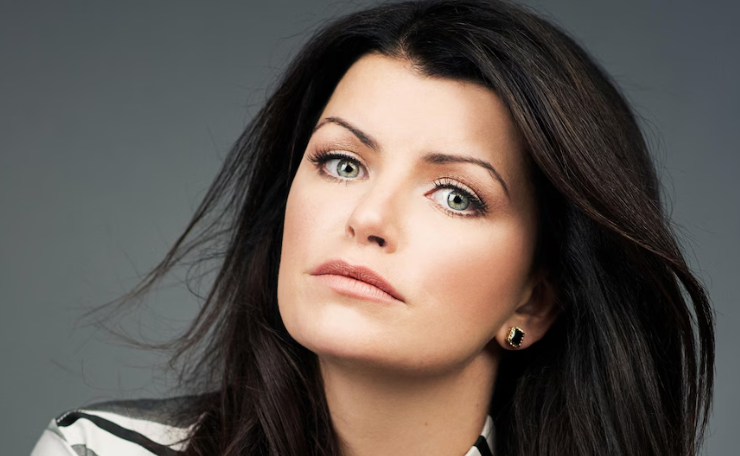 Capture decran 2024 06 03 125322 Kim Lizotte brille dans une robe de style "danseuse à gogo"