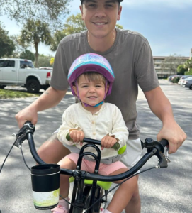 Capture decran 2024 06 05 141244 Ludovick Bourgeois Partage une Heureuse Nouveauté dans sa Vie Personnelle