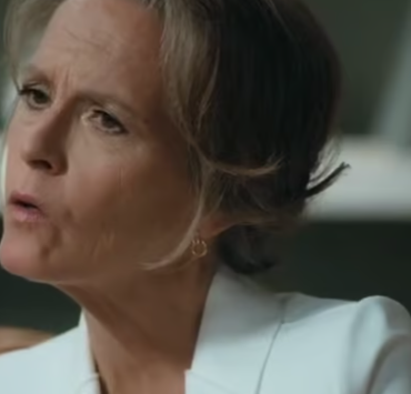 Capture decran 2024 06 07 102903 Louise Sigouin Émue aux Larmes dans l'Épisode Final de 'Si on s'aimait encore'