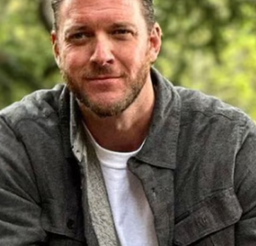 Capture decran 2024 06 09 094154 Mathieu Baron Cède sa Place : Un Humoriste Célèbre le Remplace à la Barre de l'Émission