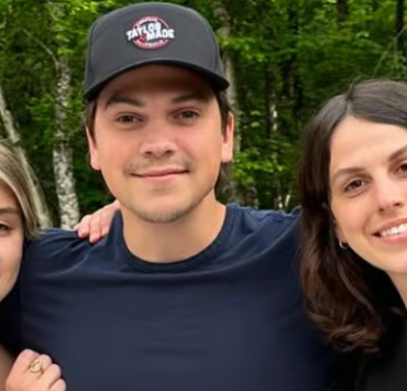 Capture decran 2024 06 19 073015 Ludovick Bourgeois rend hommage à Patrick Bourgeois en partageant une photo touchante avec ses sœurs