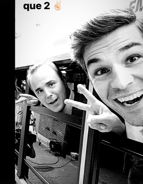 Capture decran 2024 06 20 111201 Mathieu Roy surprend Gino Chouinard avec un cadeau spécial pour souligner son départ