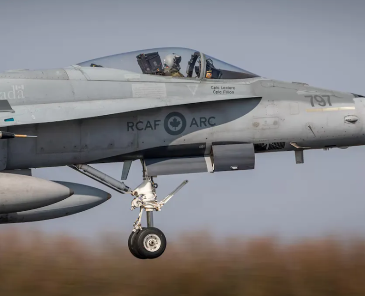 Capture decran 2024 06 23 120706 Impressionnant déploiement : deux avions de combat survolent Montréal