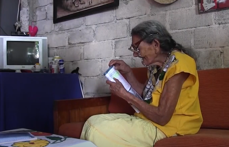 Capture decran 2024 06 23 152427 À 96 ans, elle devient la plus vieille diplômée du secondaire et prouve qu'il n'est jamais trop tard pour apprendre.