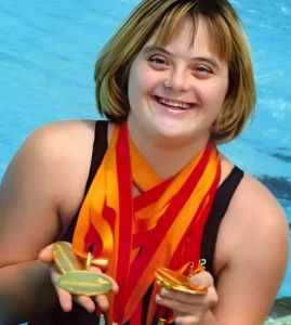 Nageuse atteinte de trisomie 21 bat un record mondial : elle transforme sa différence en force 3 Nageuse atteinte de trisomie 21 bat un record mondial : elle transforme sa différence en force Capture decran 2024 06 24 133912 Nageuse atteinte de trisomie 21 bat un record mondial : elle transforme sa différence en force