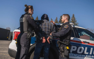 Vol choquant à St-Jean-sur-Richelieu : un employé municipal congédié pour avoir dérobé à un itinérant 2 Vol choquant à St-Jean-sur-Richelieu : un employé municipal congédié pour avoir dérobé à un itinérant Capture decran 2024 06 28 183831 Vol choquant à St-Jean-sur-Richelieu : un employé municipal congédié pour avoir dérobé à un itinérant