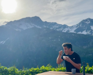 Capture decran 2024 06 30 105555 Après deux années éprouvantes, Mathieu Roy révèle des photos de son escapade hors du Québec