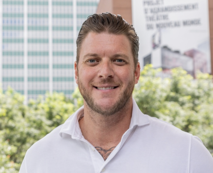 Un humoriste prend la relève de Mathieu Baron dans une émission de rénovation populaire 9 Un humoriste prend la relève de Mathieu Baron dans une émission de rénovation populaire Capture decran le 2024 06 05 a 09.28.27 e1717594287363 Un humoriste prend la relève de Mathieu Baron dans une émission de rénovation populaire