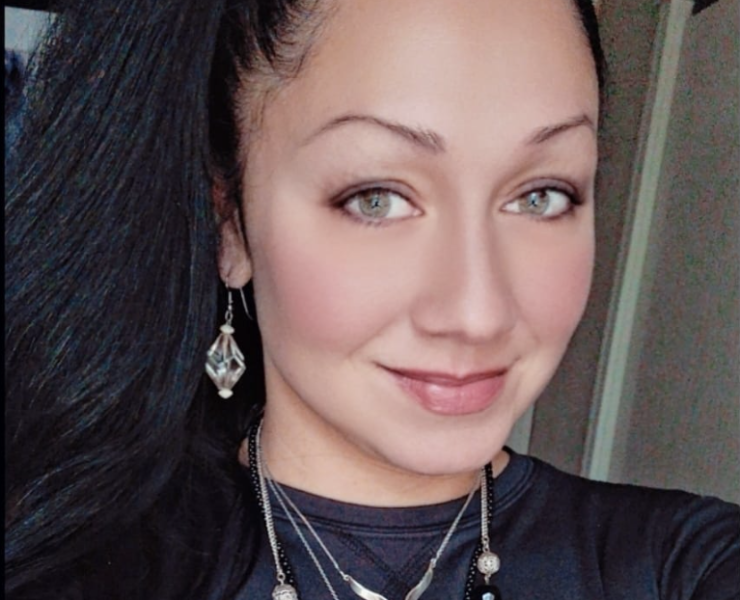 Photo exceptionnelle d’Élizabeth Blouin-Brathwaite avec ses célèbres parents lors d’un événement 4 Photo exceptionnelle d’Élizabeth Blouin-Brathwaite avec ses célèbres parents lors d’un événement Capture decran le 2024 06 13 a 17.26.59 e1718314077154 Photo exceptionnelle d’Élizabeth Blouin-Brathwaite avec ses célèbres parents lors d’un événement