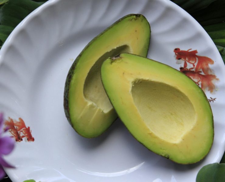 pexels anne 363161 997390 scaled e1719337384423 Voici la solution rapide pour faire mûrir un avocat en 2 minutes