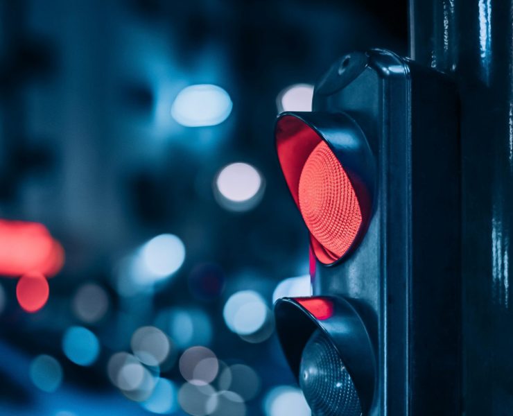 pexels hamza01nsr 15666129 scaled e1717533215938 Elles Subissent Cela Plusieurs Fois par Semaine : Leur Calvaire à Montréal