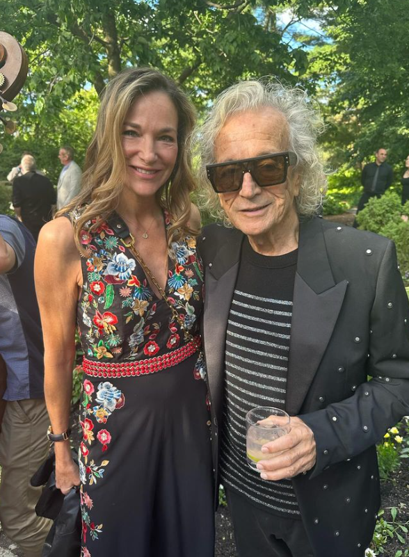 Capture decran 2024 07 13 142800 Robert Charlebois Fête ses 80 ans et la Conjointe de Pierre-Karl Péladeau Nous Dévoile les Photos Inédites