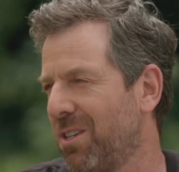 Patrice Robitaille affirme 'Je ne Me Vois Pas Vivre Vieux' à l'Aube de Ses 50 Ans 2 Patrice Robitaille affirme 'Je ne Me Vois Pas Vivre Vieux' à l'Aube de Ses 50 Ans Capture decran 2024 07 16 200109 e1721174657243 Patrice Robitaille affirme 'Je ne Me Vois Pas Vivre Vieux' à l'Aube de Ses 50 Ans