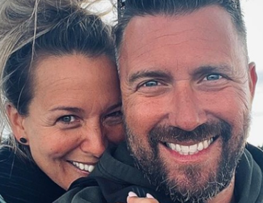 Julie Houle dévoile des détails inattendus sur son futur mariage après ses récentes fiançailles 4 Julie Houle dévoile des détails inattendus sur son futur mariage après ses récentes fiançailles Capture decran 2024 07 20 204226 Julie Houle dévoile des détails inattendus sur son futur mariage après ses récentes fiançailles