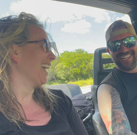 Julie Houle dévoile des détails inattendus sur son futur mariage après ses récentes fiançailles 2 Julie Houle dévoile des détails inattendus sur son futur mariage après ses récentes fiançailles Capture decran 2024 07 22 072325 Julie Houle dévoile des détails inattendus sur son futur mariage après ses récentes fiançailles