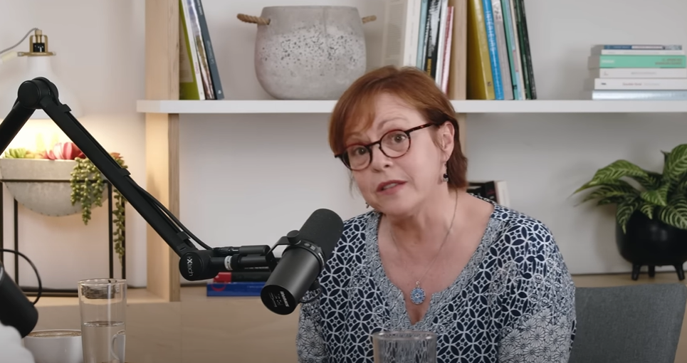 Capture decran 2024 07 23 123345 Maude Guérin Ouvre son Cœur sur son Amour Passé avec un Acteur de 30 ans de plus qu'elle