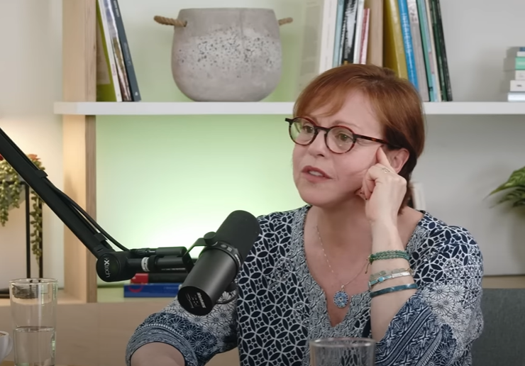 Capture decran 2024 07 23 123417 Maude Guérin Ouvre son Cœur sur son Amour Passé avec un Acteur de 30 ans de plus qu'elle