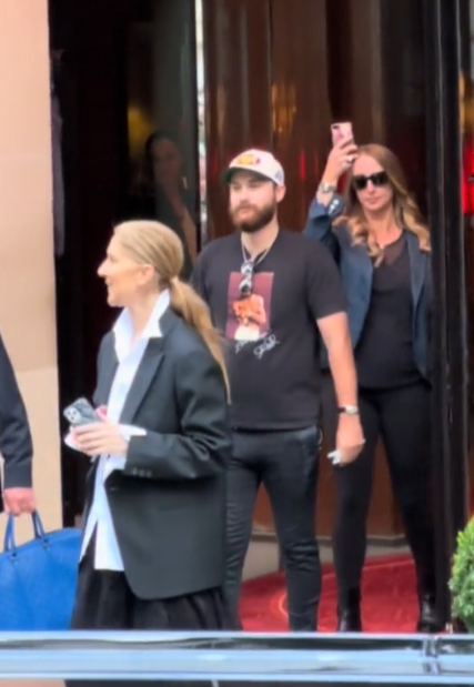 Capture decran 2024 07 25 101925 René-Charles Angélil déclenche un raz-de-marée de réactions avec sa nouvelle barbe imposante