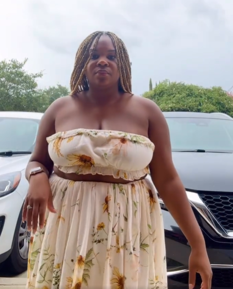 Capture decran 2024 07 27 162123 Une Cliente Dénonce l'Injustice d'un Restaurant qui l'Expulse pour sa Tenue Jugée Trop Révélatrice