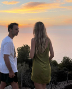 Ludivine Reding de "STAT" partage ses moments intimes de vacances avec son amoureux 2 Ludivine Reding de "STAT" partage ses moments intimes de vacances avec son amoureux Capture decran 2024 07 27 185725 Ludivine Reding de "STAT" partage ses moments intimes de vacances avec son amoureux