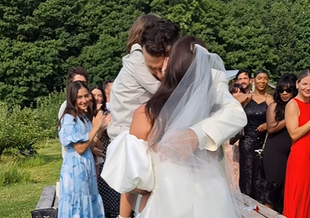 Une Actrice de District 31 Révèle son Mariage en Images et c'est Splendide ! 1 Une Actrice de District 31 Révèle son Mariage en Images et c'est Splendide ! Capture decran 2024 07 29 162151 Une Actrice de District 31 Révèle son Mariage en Images et c'est Splendide !