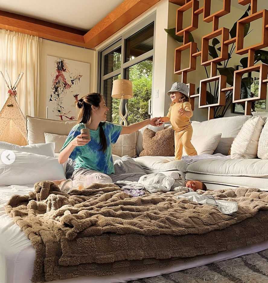 Maripier Morin vient d'accoucher Jean-Philippe Perras partage des photos inédites 4 Maripier Morin vient d'accoucher Jean-Philippe Perras partage des photos inédites Capture decran le 2024 07 08 a 18.14.52 Maripier Morin vient d'accoucher Jean-Philippe Perras partage des photos inédites