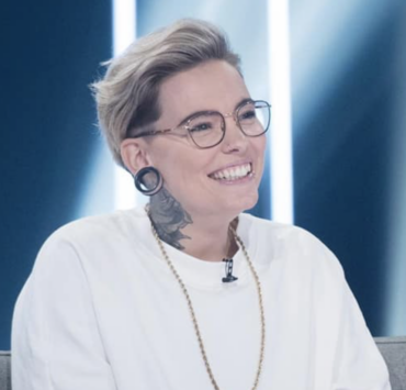 Capture decran le 2024 07 11 a 13.18.30 e1720718375868 Roxane Bruneau surprend en se faisant complètement raser la tete