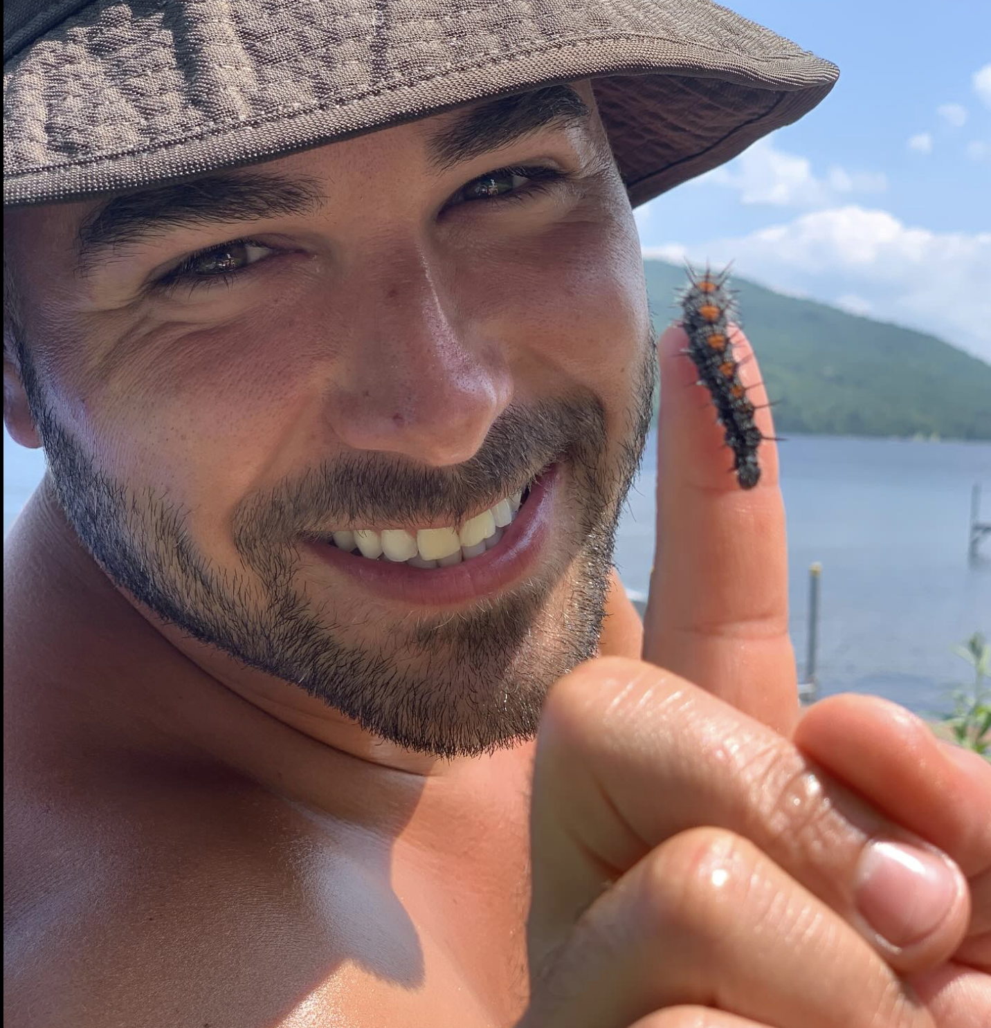 Capture decran le 2024 07 17 a 10.59.22 Perte dévastatrice pour Maripier Morin : son frère choisit de mettre fin à ses jours.