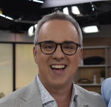 Capture decran le 2024 07 25 a 13.51.21 e1721930058490 Gino Chouinard célèbre son 57e anniversaire : découvrez les clichés inédits de la fête!