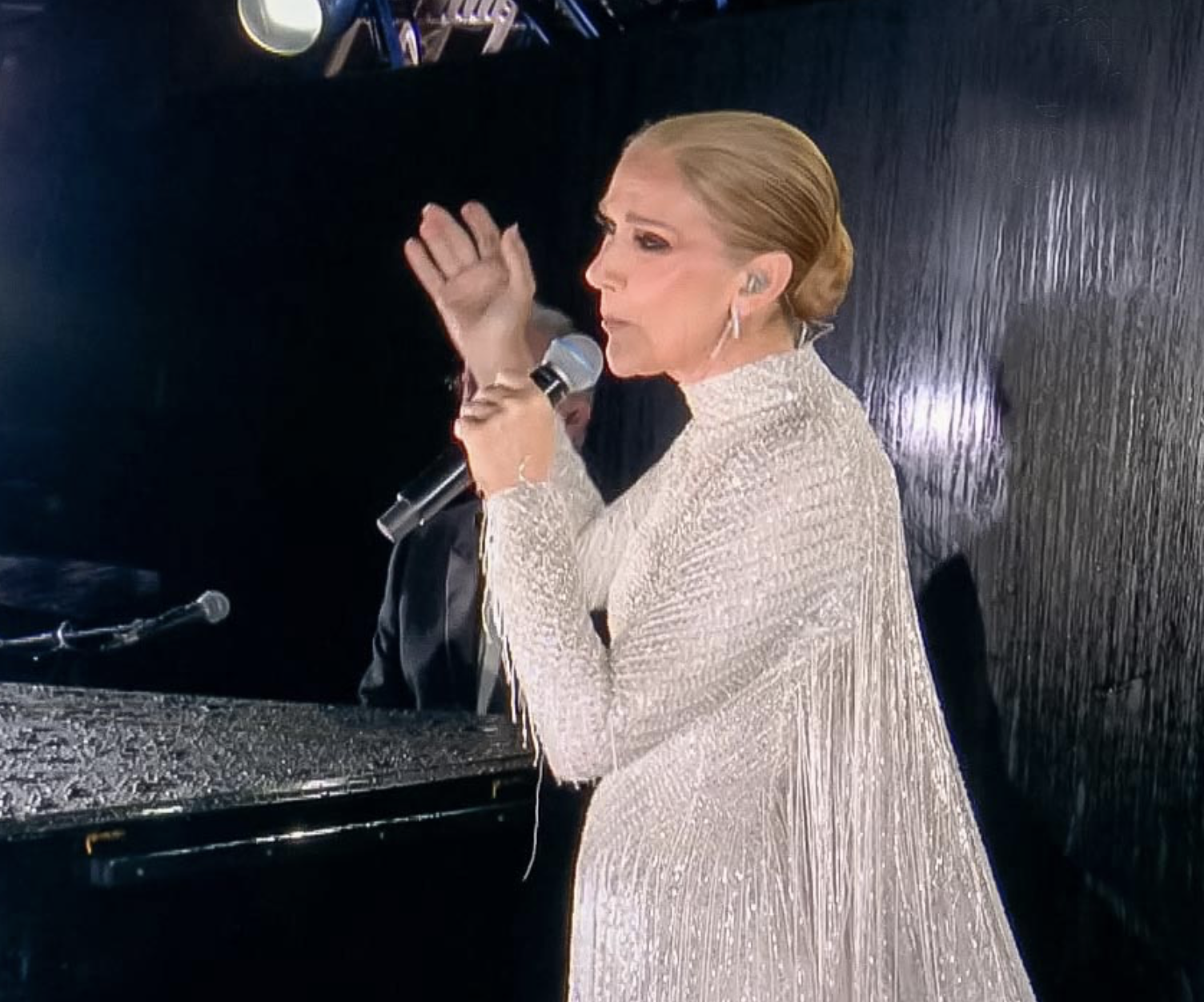 Le cachet de Céline Dion aux JO de Paris dévoilé 1 Le cachet de Céline Dion aux JO de Paris dévoilé Capture decran le 2024 07 31 a 14.39.10 e1722451401866 Le cachet de Céline Dion aux JO de Paris dévoilé