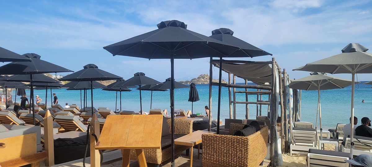 caption 1 Un Restaurant Sous le Feu des Critiques : Des Touristes Payent Plus de 1000 $ pour Deux Boissons