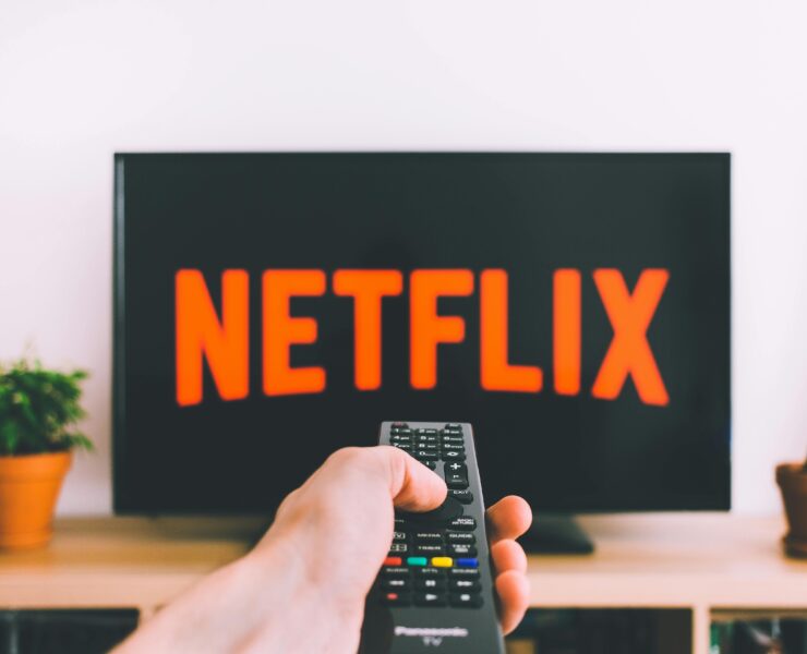 pexels freestocks 987586 Changement de Tarif chez Netflix Cette Semaine : Préparez-vous à Payer Plus