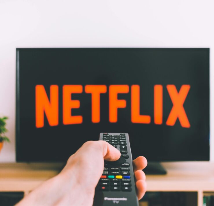 pexels freestocks 987586 Changement de Tarif chez Netflix Cette Semaine : Préparez-vous à Payer Plus