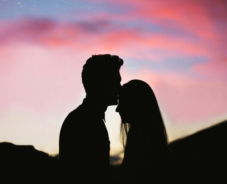 pexels visoesdomundo 2494701 scaled e1721180878886 Les Signes du Zodiaque Qui Sauront Vous Embrasser Comme Personne