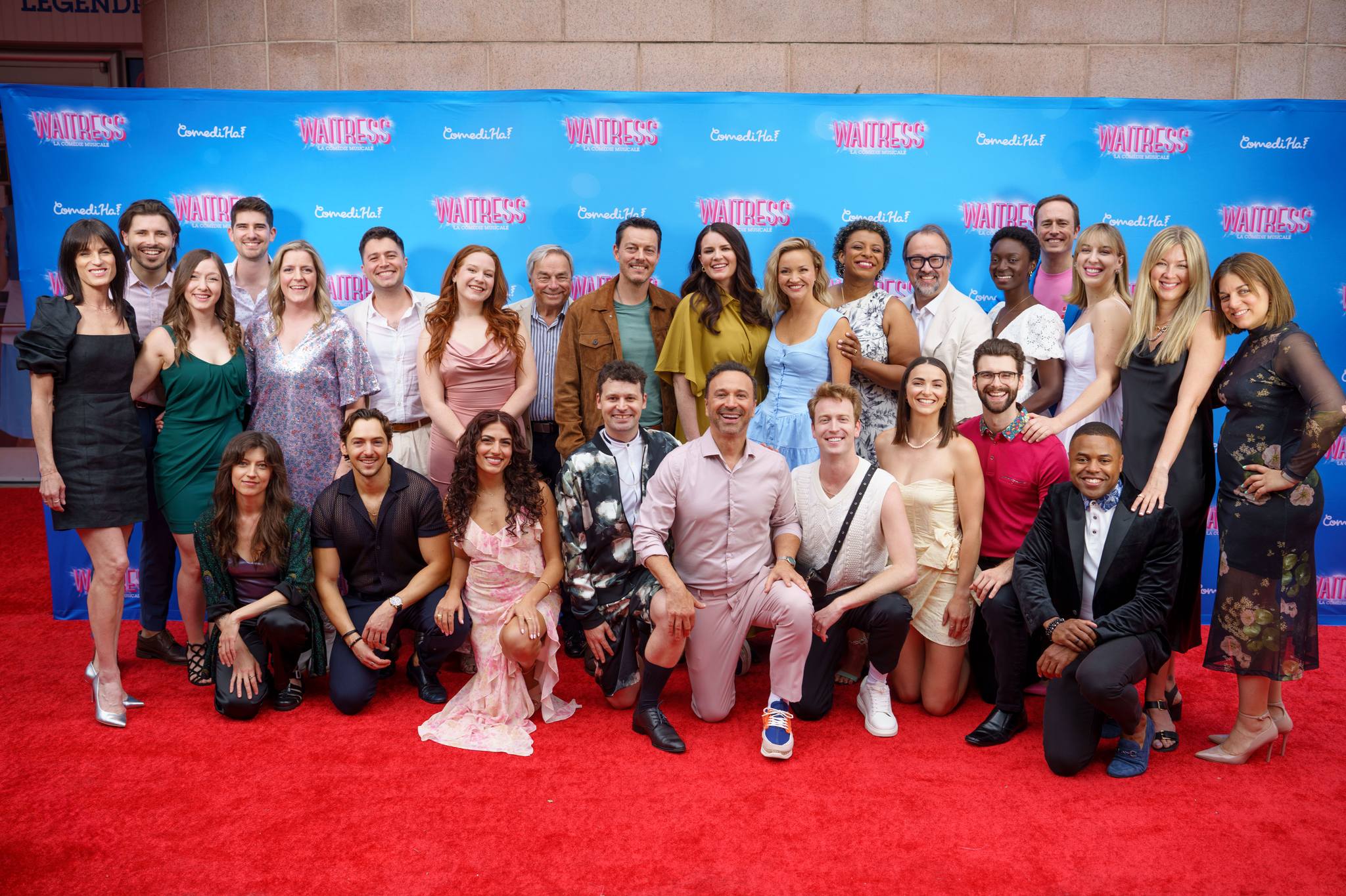 waitress22 Grande nouvelle pour Marie-Ève Janvier !