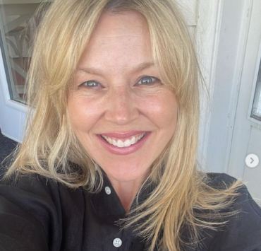 Julie Bélanger dévoile une rare photo de famille : La ressemblance frappante avec sa maman fait sensation 4 Julie Bélanger dévoile une rare photo de famille : La ressemblance frappante avec sa maman fait sensation Capture decran 2024 08 02 110635 Julie Bélanger dévoile une rare photo de famille : La ressemblance frappante avec sa maman fait sensation