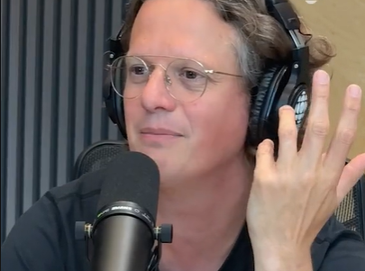 Après son Renvoi au 98,5 FM, Pierre-Yves McSween Reçoit une Vague D'appels Inattendus 1 Après son Renvoi au 98,5 FM, Pierre-Yves McSween Reçoit une Vague D'appels Inattendus Capture decran 2024 08 09 121507 e1723220903958 Après son Renvoi au 98,5 FM, Pierre-Yves McSween Reçoit une Vague D'appels Inattendus