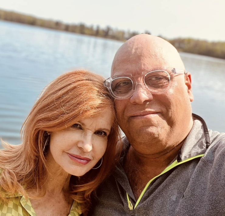 Capture decran le 2024 08 06 a 13.52.40 e1722966826337 Vacances en Amoureux : Jos&eacute;lito Michaud r&eacute;v&egrave;le une photo rare avec sa femme