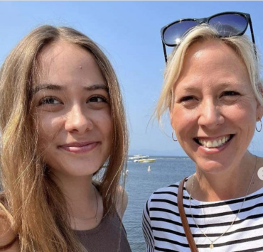 Capture decran le 2024 08 07 a 09.50.38 e1723038693193 La fille d'Ève-Marie Lortie débute comme journaliste à Salut Bonjour